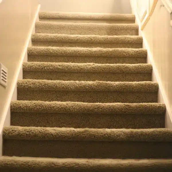 Stoffering met niettacker – nauwkeurig en efficiënt